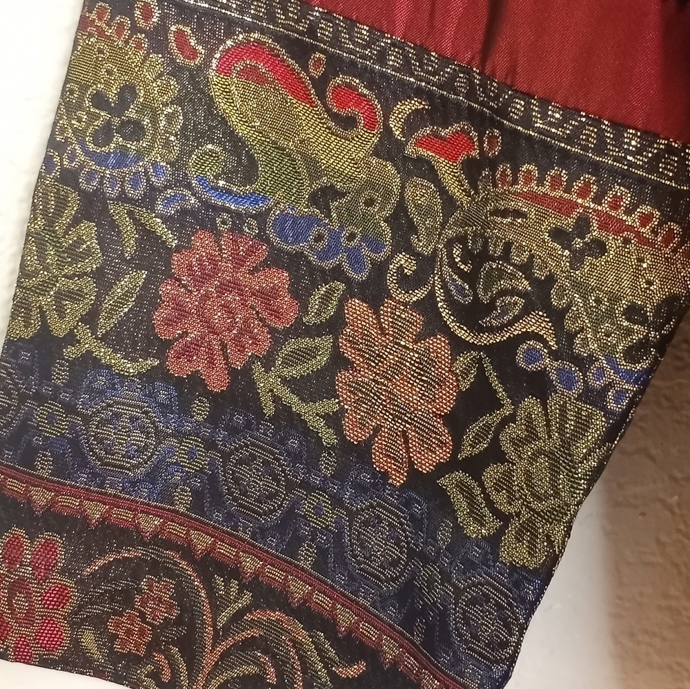 Charter Club Velvet Blazer Hemmed Cuffed With Metallic Embroidered Tapestry - Picture 3 of 9